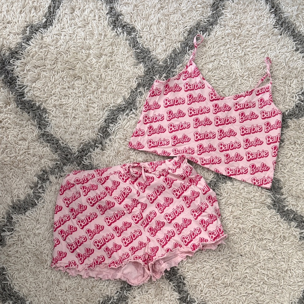 Barbie Pink Women’s Shorts Set Size Small